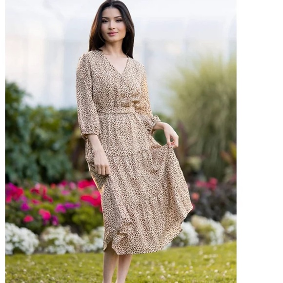 Dress leopard print NWT - Picture 2 of 2